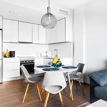 Modern & Lägenhet