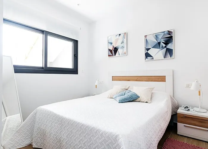 Modern & Lejlighed *