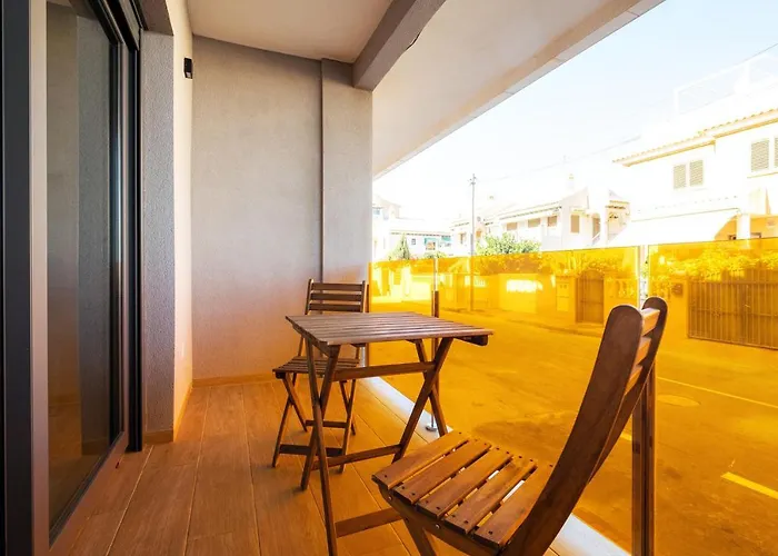 Modern & Lejlighed *